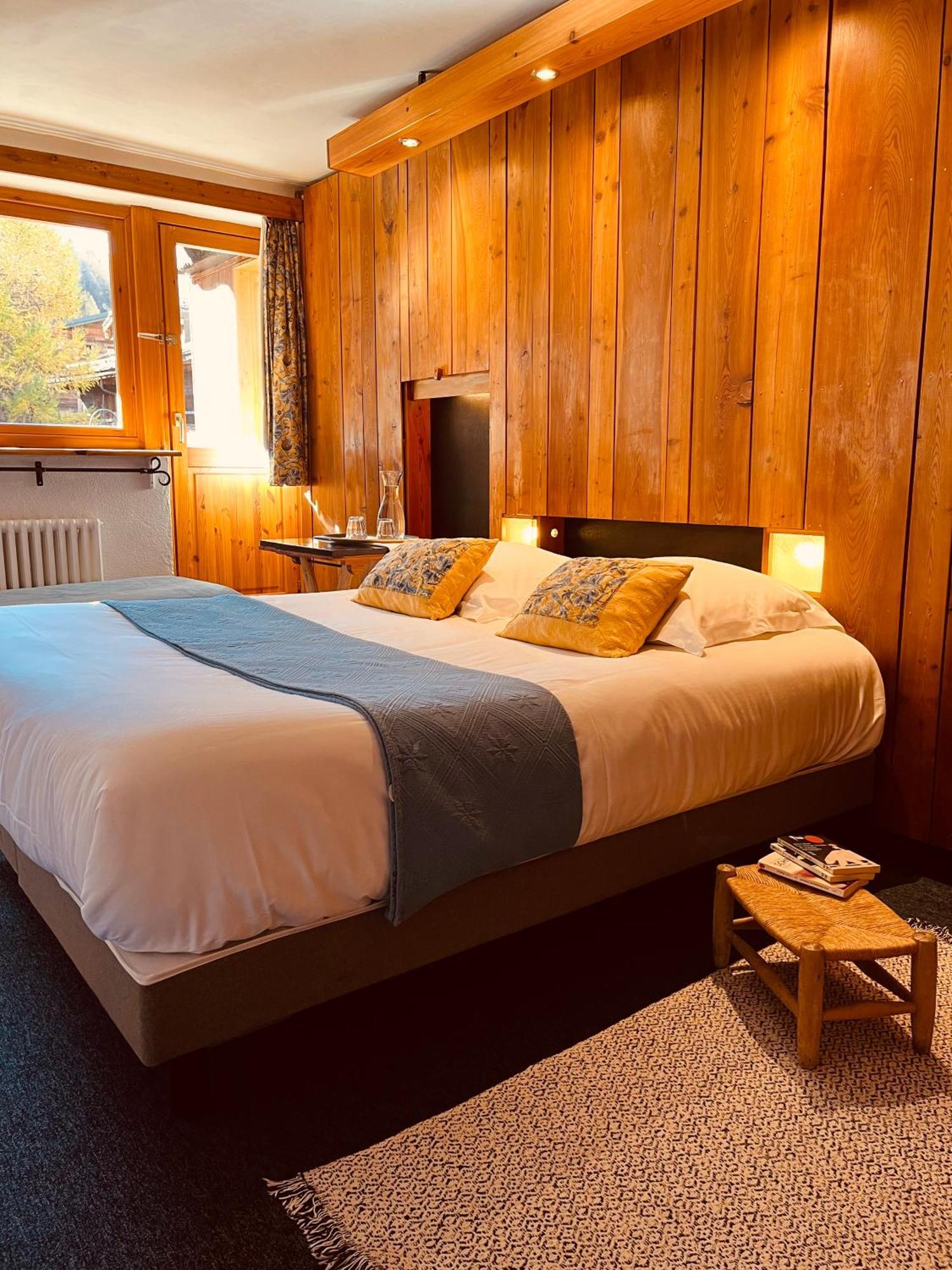 Hotel Les Lores Val-d'Isere Exterior photo